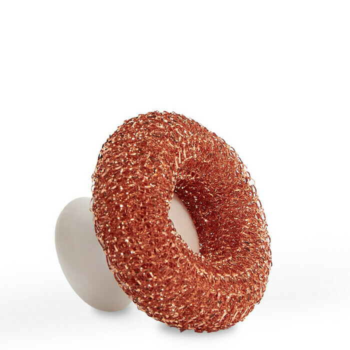 Copper wool scrubber in a ring shape